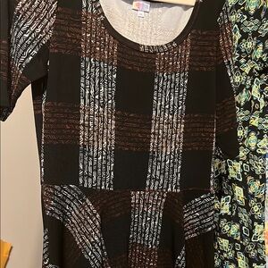 LuLaRoe Nicole 2XL NWT Midi Raglan Sleeve Embellished Dress